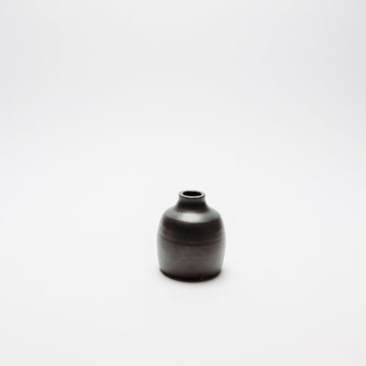 black matte bud vase small