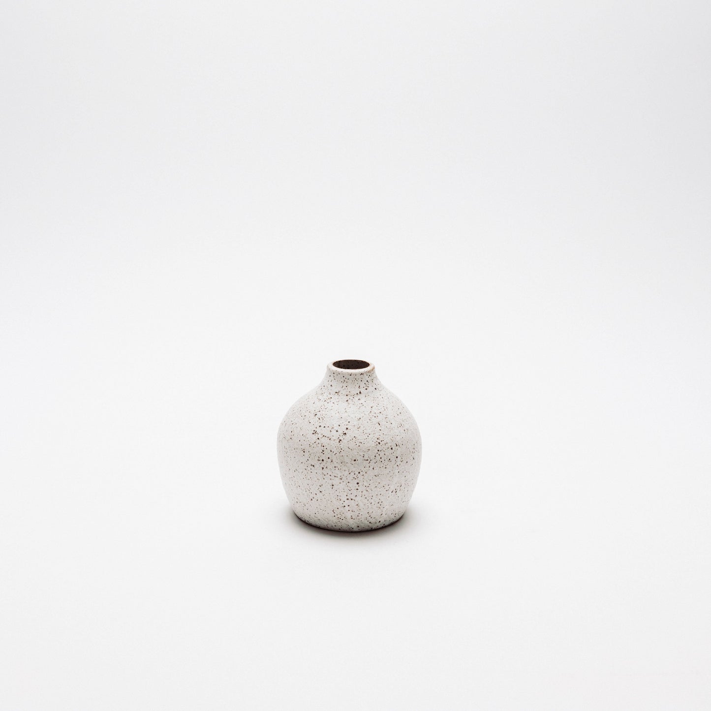 matte white speckled buff bud vase small